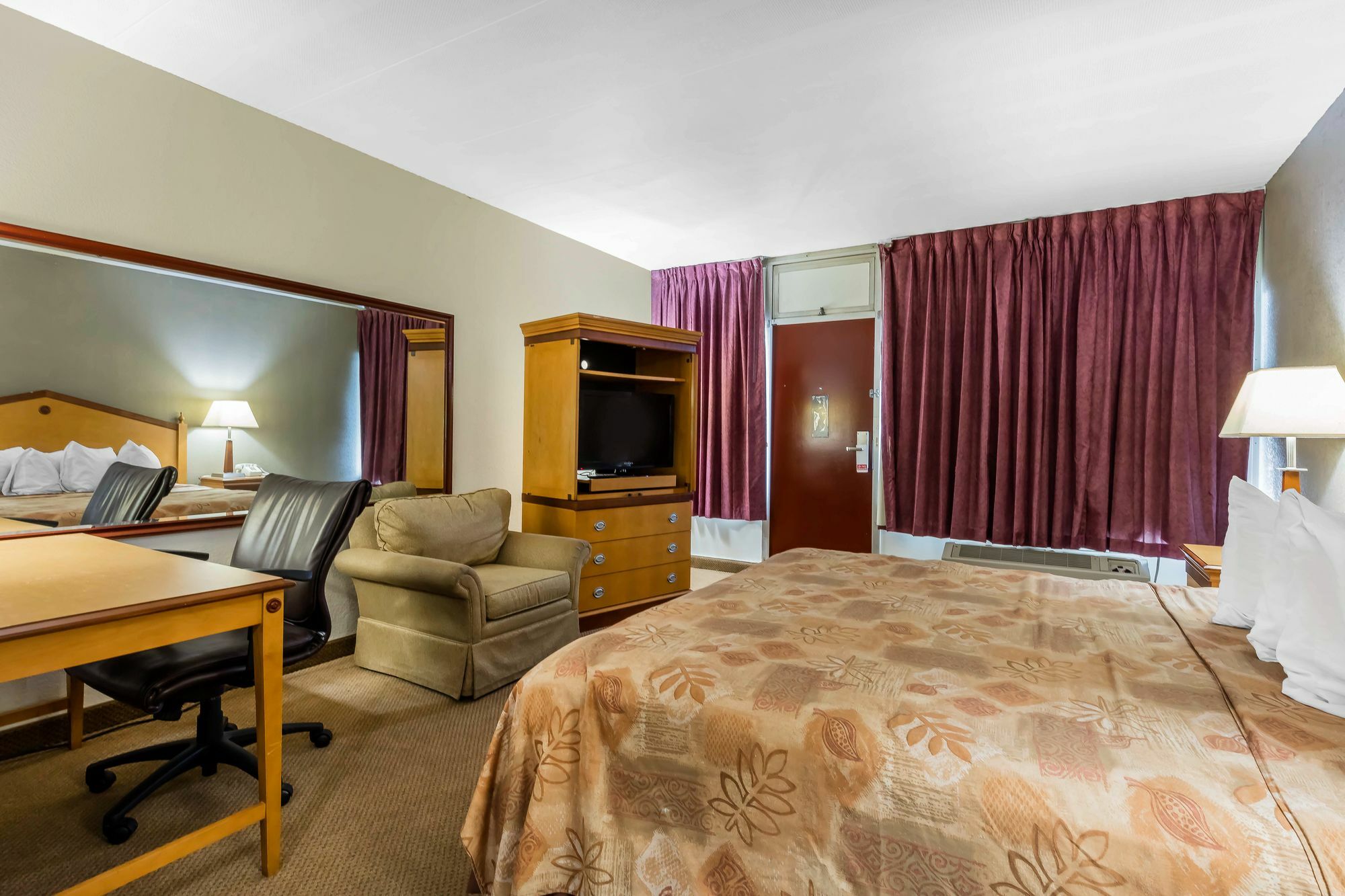 Lotus By Hotel Inn - Hot Springs Ngoại thất bức ảnh